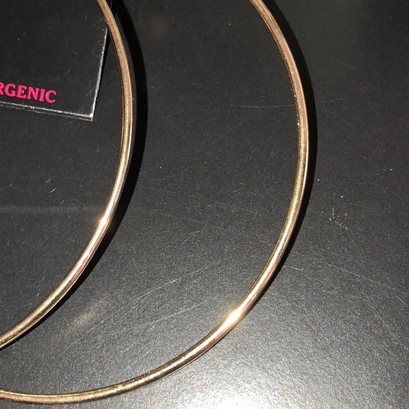 Large Statement Gold Tone Hoop Earrings - Picture 3 of 5